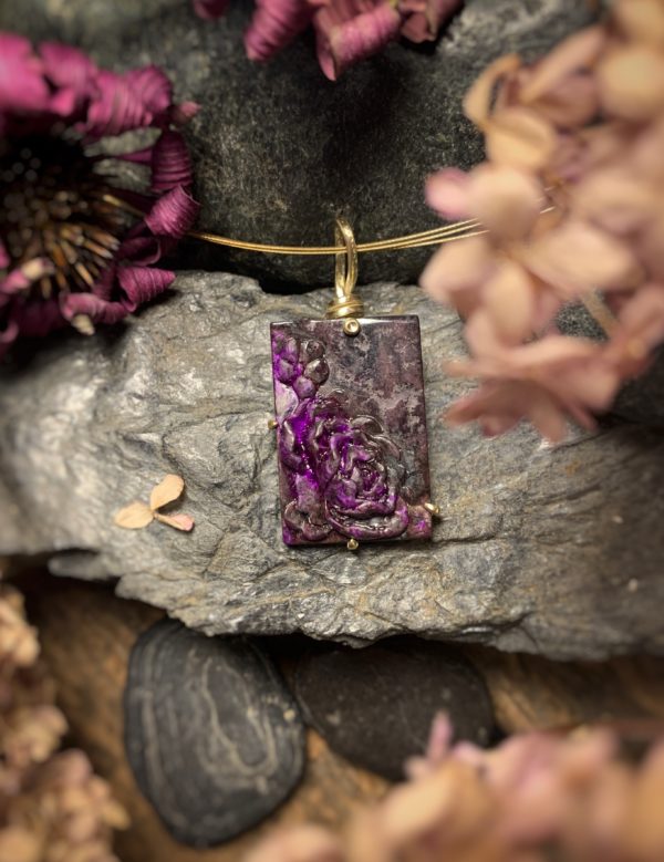 Sugilith-Anhänger "Violet Rose" – Bild 5