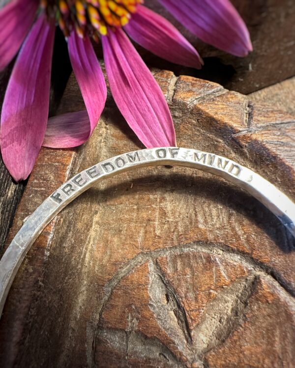 Armreif "Power of Heart" – Bild 4