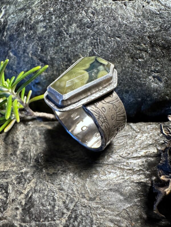 Ring "Memento  Mori" Gr. 58-59 – Bild 3
