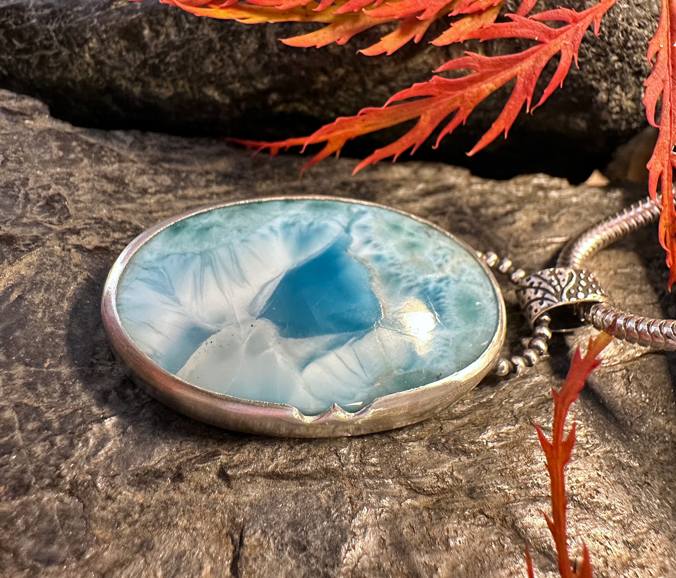 Anhänger "Deep Inside" – Bild 2