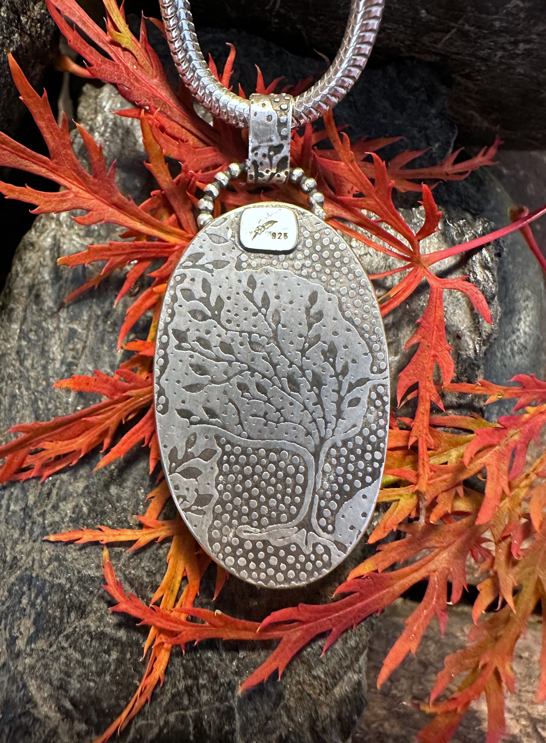 Anhänger "Deep Inside" – Bild 4