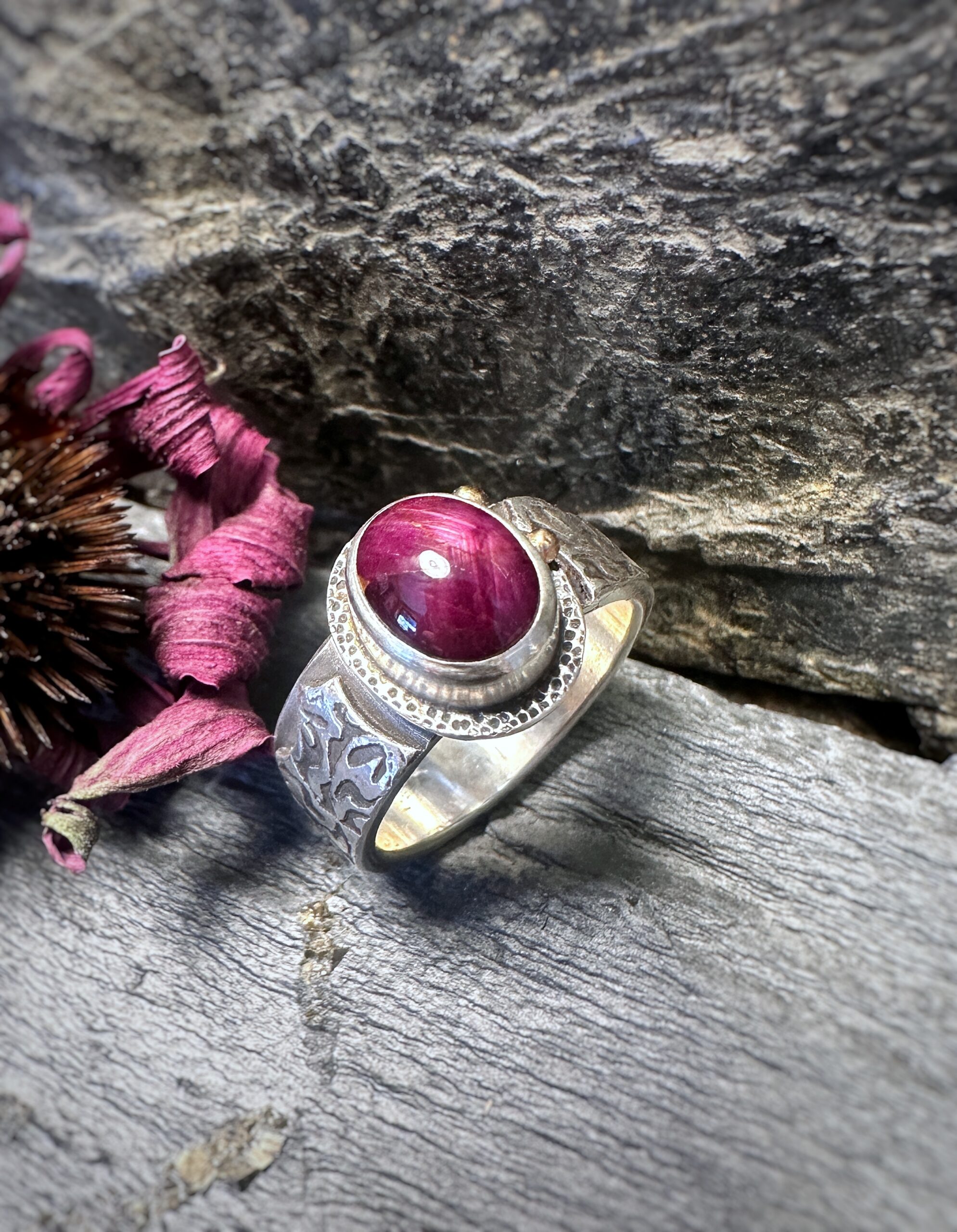 Ring "Stern des Herzens" Gr. 60+ – Bild 2