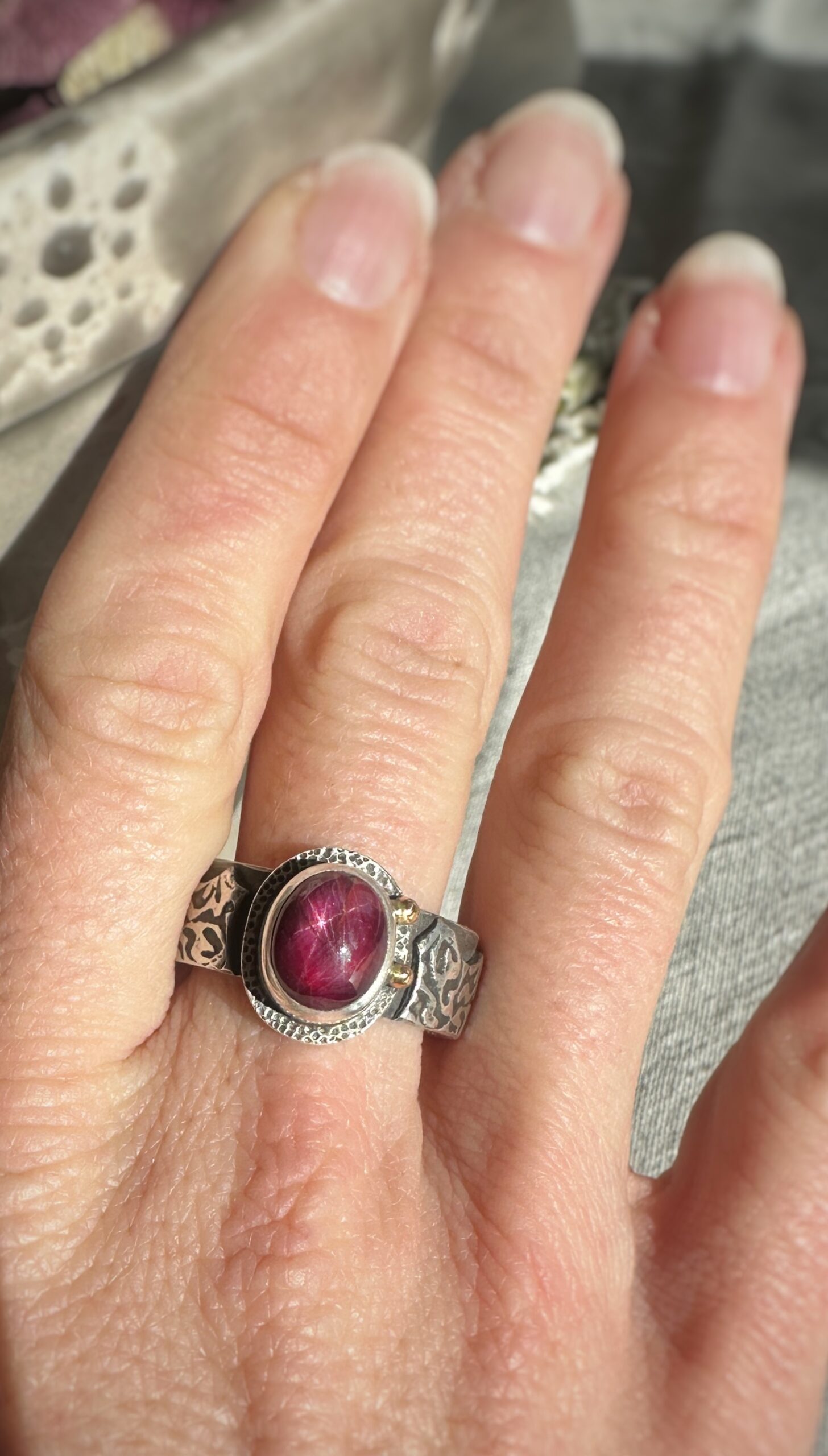 Ring "Stern des Herzens" Gr. 60+ – Bild 6